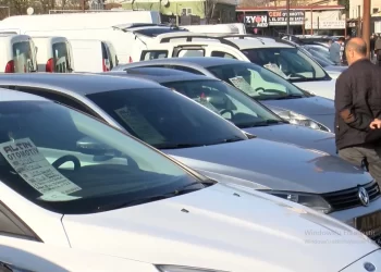 İkinci el otomobil satışları, fiyatlarla birlikte geriledi