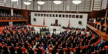 Irak ve Suriye tezkeresi kabul edildi!