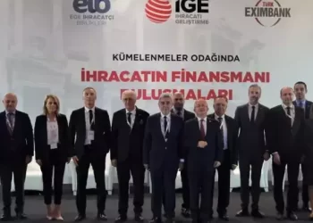 İzmir’de ihracatçılar ve bankacılar bir araya geldi