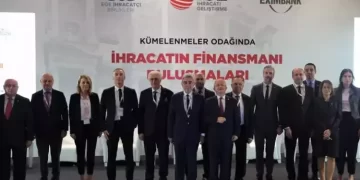 İzmir’de ihracatçılar ve bankacılar bir araya geldi