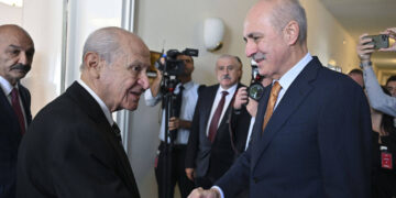 TBMM Başkanı Kurtulmuş, Bahçeli’yi yeni anayasa konusunda ziyaret etti