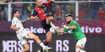 Milan’da Fransız golcü Giroud kaleye geçti!