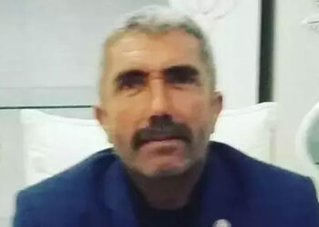 Eski muhtar, yolun kenarında ölü olarak bulundu