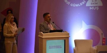 Muş’ta 10. Uluslararası Onkoloji Günleri başladı