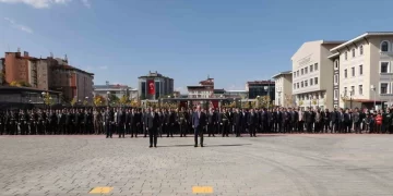 Muş’ta Cumhuriyetin 100. yılı kutlanıyor