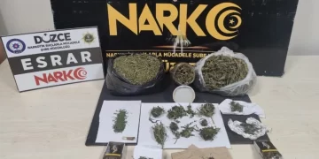 İstanbul’da narkotik operasyonunda 2 şüpheli tutuklandı