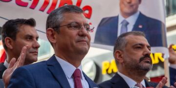 Özgür Özel delegelere seslendi!