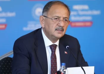 Bakan Özhaseki: 50 bin kadar konut teslim ediliyor