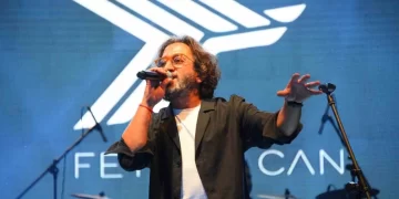 Sinop Cumhuriyet’in 100.yıl coşkusunu Fettah Can’la kutladı