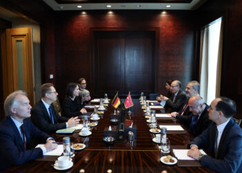 Bakan Fidan, Mısır Cumhurbaşkanı Sisi ile buluştu