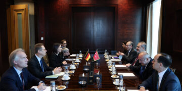 Bakan Fidan, Mısır Cumhurbaşkanı Sisi ile buluştu