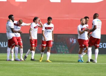 Sivasspor İstanbul’da kazandı!