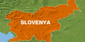 Slovenya, Hırvatistan ve Macaristan ile Schengen Anlaşması’nı geçici olarak askıya aldı