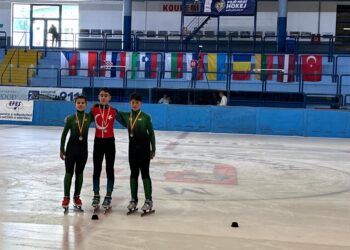 Sürat Patenci İlyas Karadağ’dan altın madalya!