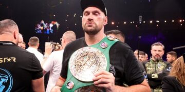Tyson Fury, hakem kararıyla kazandı!