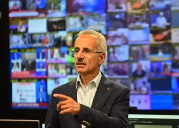 Bakanlık, yerli uzay girişimlerini desteklemek için uzay sektöründe önemli zirve düzenliyor!