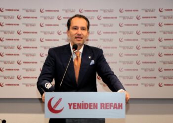 Yeniden Refah Partisi Lideri Erbakan’dan yeni anayasa açıklaması