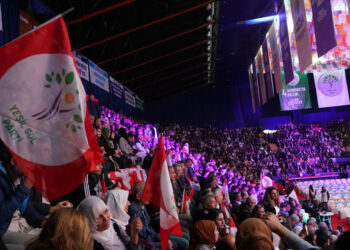 Yeşil Sol’un yeni eşbaşkanları: Tülay Hatimoğulları ve Tuncer Bakırhan