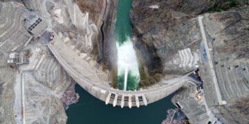 Yusufeli Barajı’nda elektrik üretimi testleri sürüyor