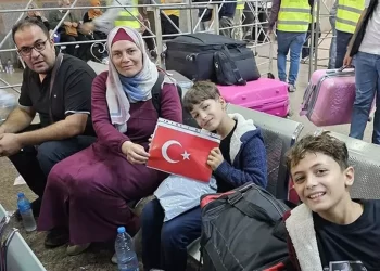 44 Türk vatandaşı Gazze’den İstanbul’a nakledildi