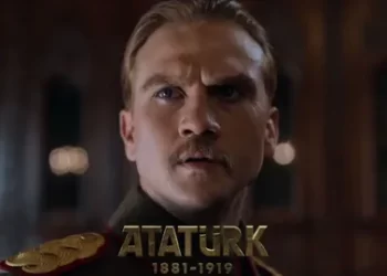 ‘Atatürk’ filminden gişe rekoru! Yılın en iyi açılış yapan yerli drama filmi