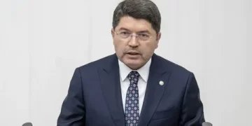 Adalet Bakanı Tunç açıkladı! Avukat olmak için yeni şart