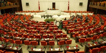 Azerbaycan tezkeresi TBMM’den geçti