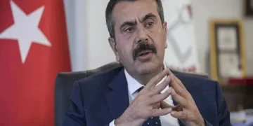 Bakan Tekin’den Fransa’da Gazze tepkisi
