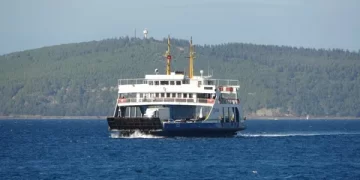 Çanakkale’de feribot seferleri iptal edildi