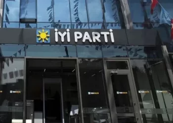 İYİ Parti’den Durmuş Yılmaz ve Bahadır Erdem istifa etti