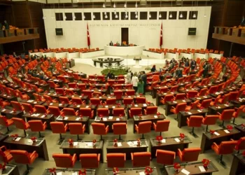 Kentsel dönüşüm teklifi TBMM Genel Kurulu'nda kabul edildi Kentsel dönüşüm teklifi TBMM Genel Kurulu’nda kabul edildi