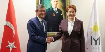 Özgür Özel, Meral Akşener’i ziyaret etti