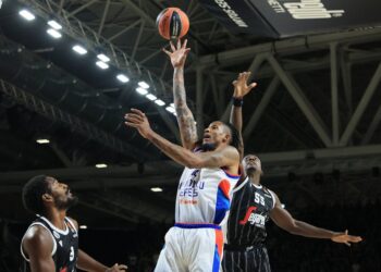 Anadolu Efes, deplasmanda Virtus Bologna’ya mağlup oldu!