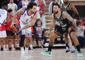 Anadolu Efes, Fransa’da Monaco’yu devirdi!