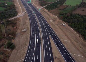 Denizli-Aydın Otoyolu’nun ilk etabı trafiğe açıldı
