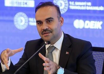 Bakan Kacır duyurdu: Teknopark işletmelerinin ihracatı 10 milyar dolara ulaştı