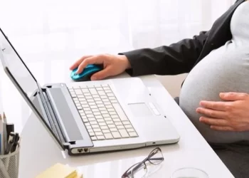 Kamudaki çalışanlar için yeni hak: Doğum sonrası yarı zamanlı çalışma imkanı