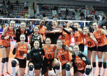 Eczacıbaşı Dynavit, deplasmanda Karayolları’nı rahat yendi