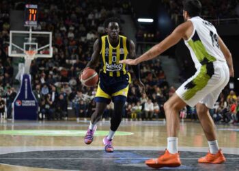 Fenerbahçe Beko, Manisa’dan galip dönüyor!