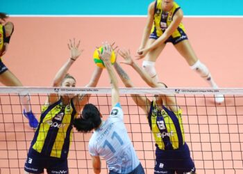 Fenerbahçe Opet, galibiyetle başladı! Fenerbahçe Opet, galibiyetle başladı!