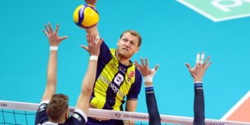 Fenerbahçe Parolapara, CEV Kupası’nda 8’li finale yükseldi!