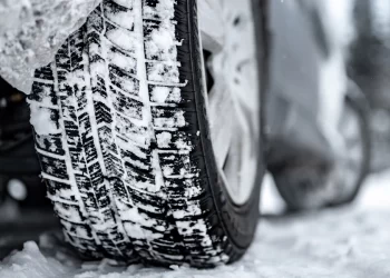 Lastikçilerde kış lastiği telaşı