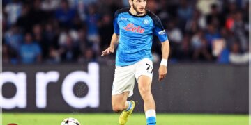 Manchester United’a Kvaratskhelia Bombası