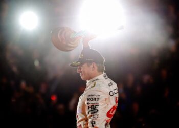 Las Vegas’ta kazanan Max Verstappen!