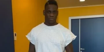 Mario Balotelli, dizinden ameliyat oldu!