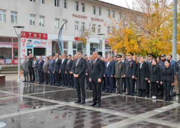 Muş Malazgirt’te 10 Kasım Atatürk’ü anma töreni
