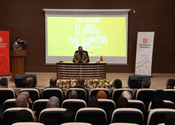 Muş’ta 1. Kitap Günleri devam ediyor