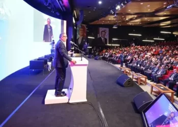 Bakan Özhaseki müjdeyi verdi: 100 bin civarında köy evimizi bitireceğiz