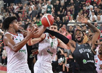 Pınar Karşıyaka, Beşiktaş Emlakjet’i durdurdu!