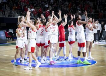 Potanın Perileri galibiyetle başladı!